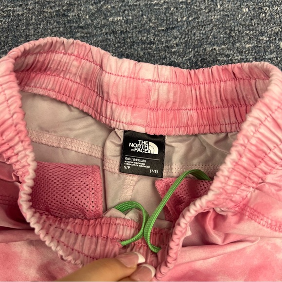 The North Face Little Girls Athletic Shorts - Picture 2 of 4